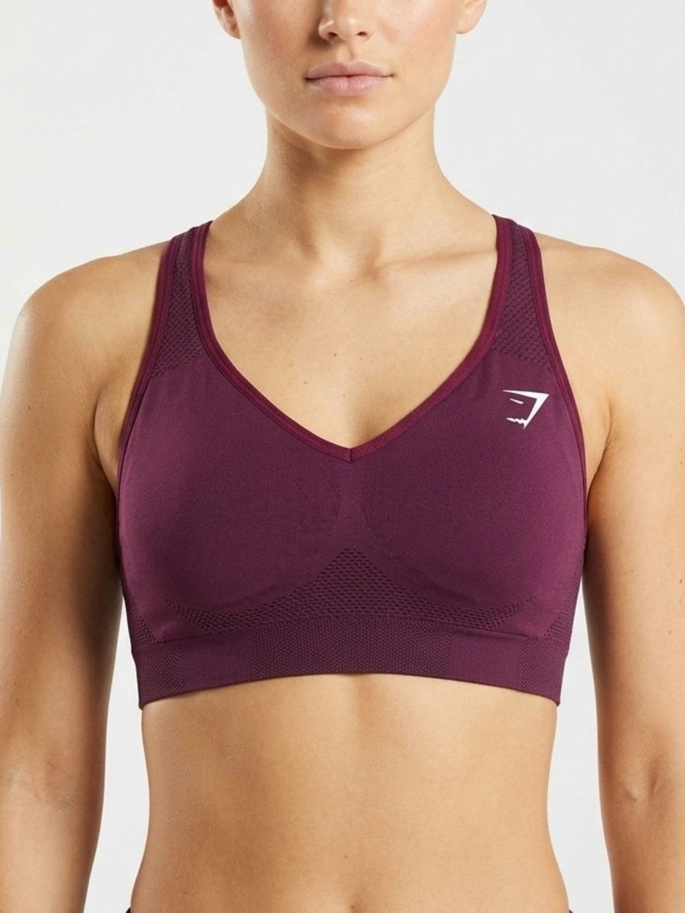 Gymshark Vital Seamless V-Neck Sports Bra XL Maroon Elevate Basics Minimalist